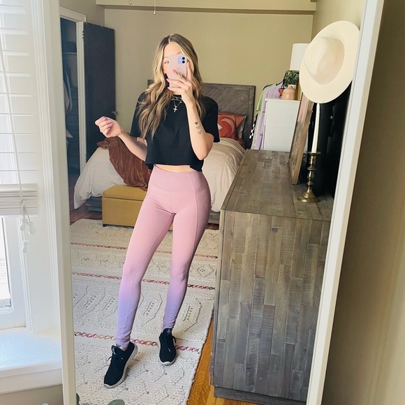 Athleta Barre Ribbed Powervita Tights in Mauve - Picture 7 of 8